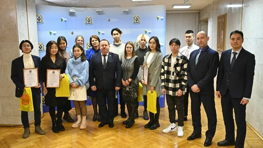 30 лучших студентов получат губернаторскую стипендию в Хабаровском крае